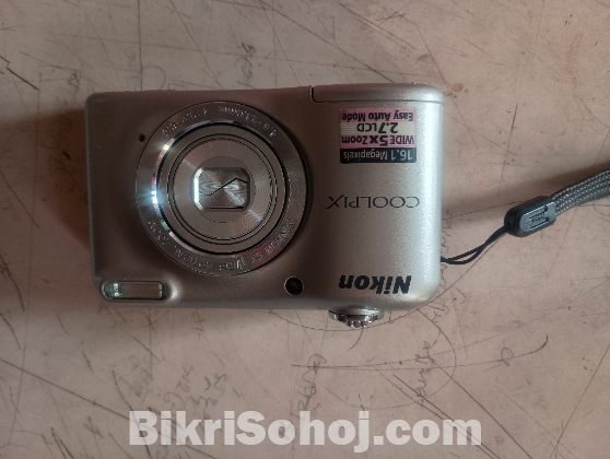 Nikon Coolpix L27 Digital Camera